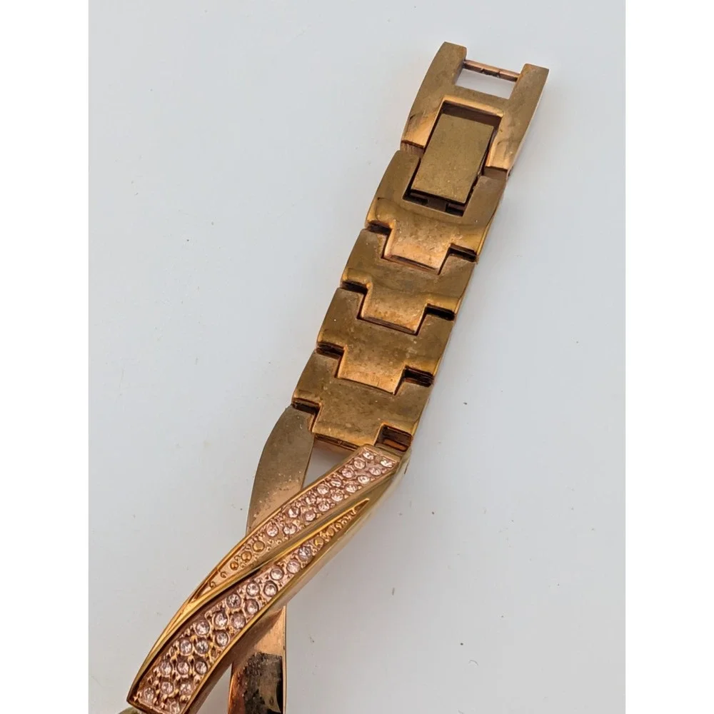 Jennifer Lopez Watch Womens 32mm Two Tone Pave Bezel 6.75